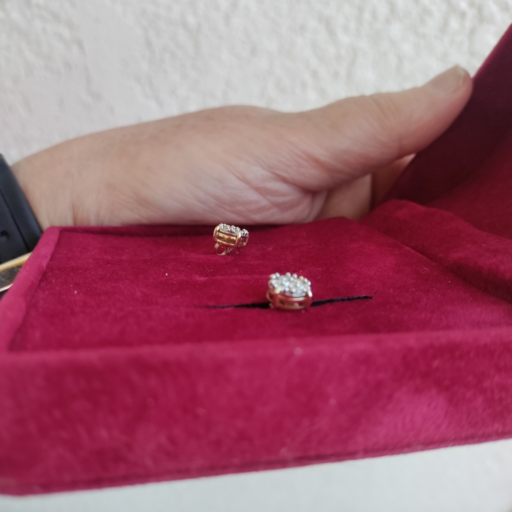 QVC Affinity 1/2 Ctw Diamond Stud Earrings -14k YG - Picture 8 of 11